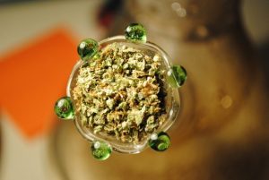 weed in bowl bong