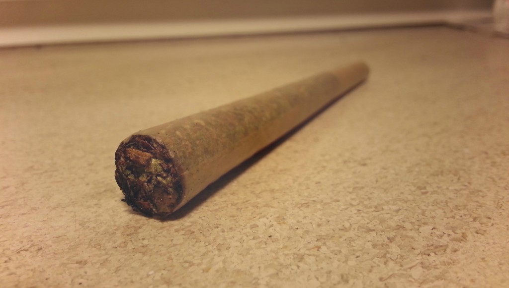 How To Roll A Cone Joint Stoner Things