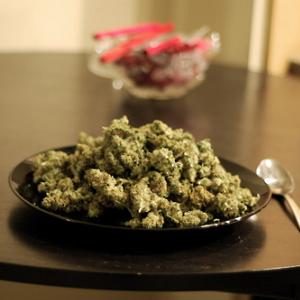 does eating weed get you high