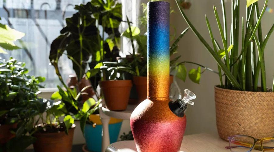 Rainbow Glitterbomb Steel Pipe Chill